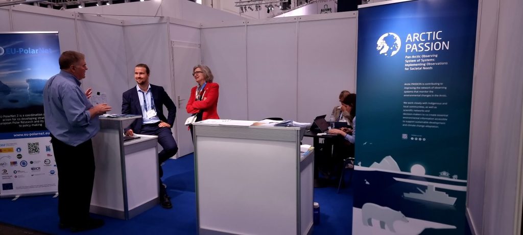 Arctic Passion At Smm-1